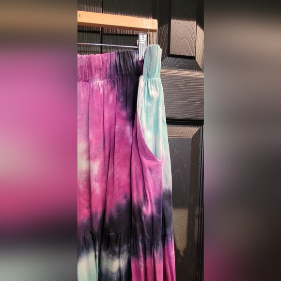 Tie dye skirt - Picture 2 of 4